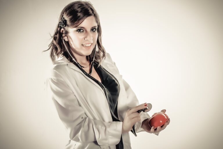 Analyzing the Health Benefits of Herbal Supplements for Urinary Tract Health